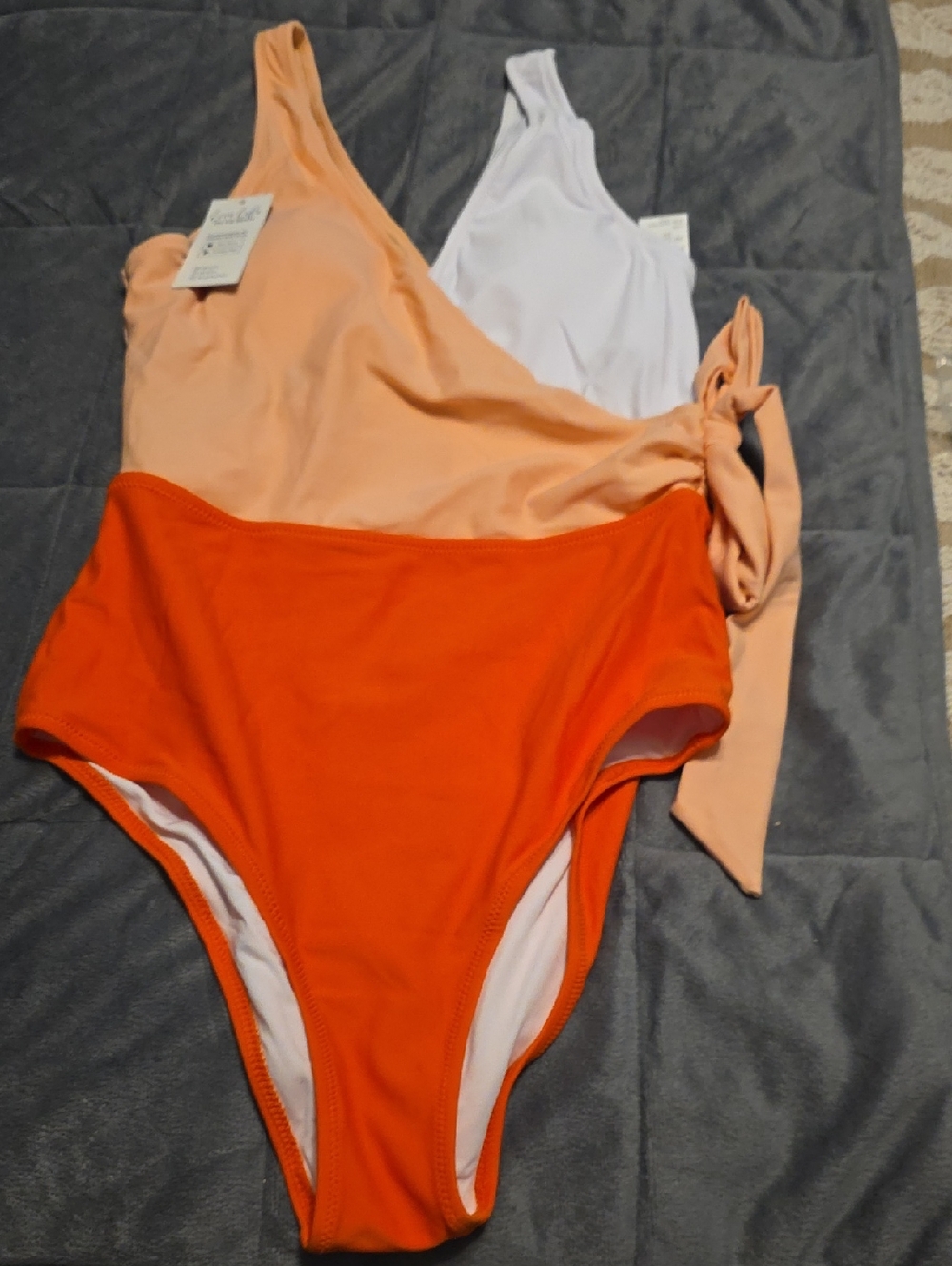 Cupshe Peach and Bright Orange One-Shoulder One-Piece Swimsuit